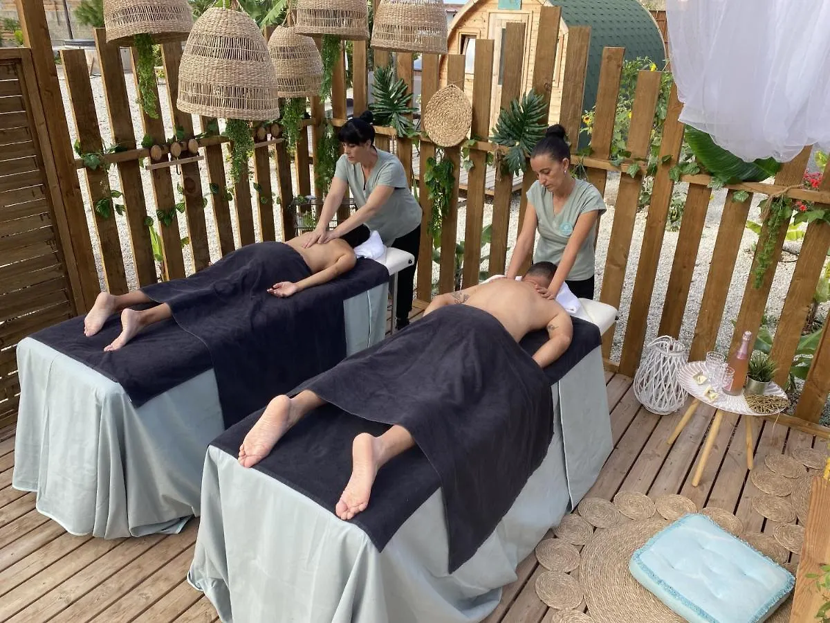Macaronesia Love Spa, Sauna Y Piscina Buzanada 0*,