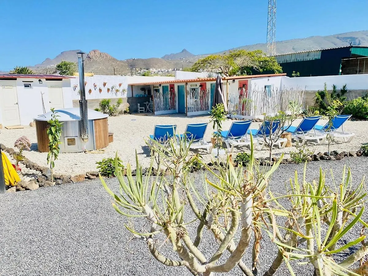 Country house Macaronesia Love Spa, Sauna Y Piscina Buzanada