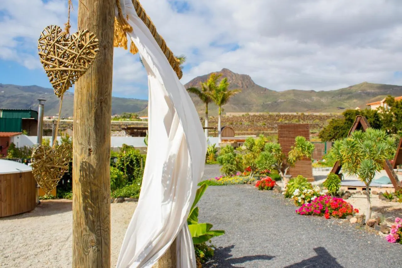 Country house Macaronesia Love Spa, Sauna Y Piscina Buzanada