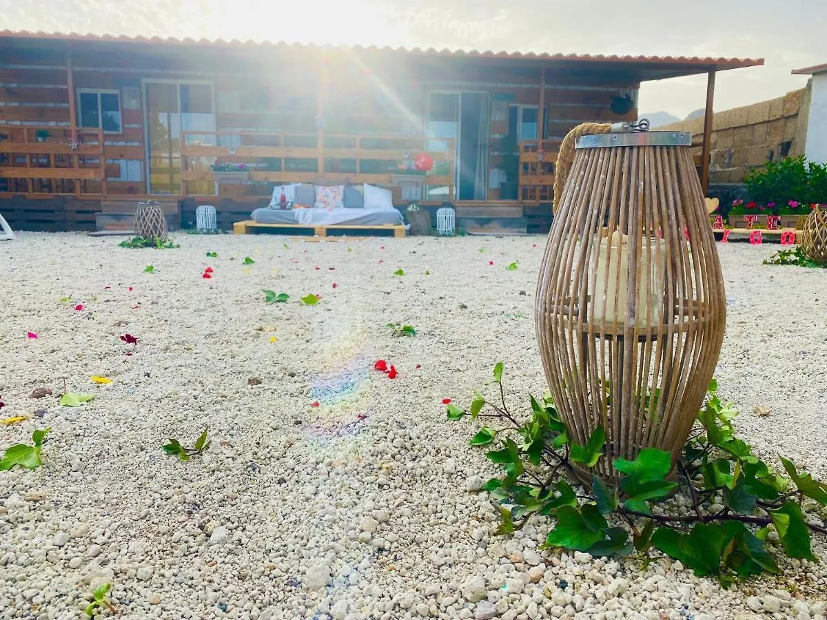Macaronesia Love Spa, Sauna Y Piscina Buzanada